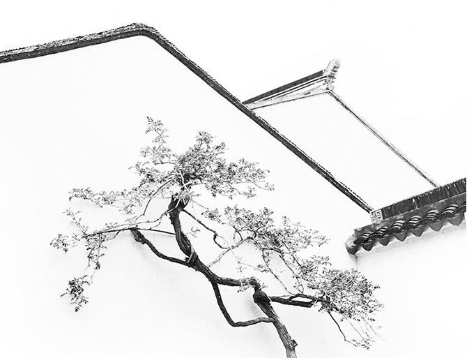 【实用】仿古断桥铝门窗厂家安装细节